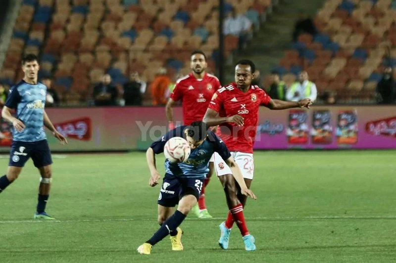 الأهلي بيراميدز بيرسي تاو